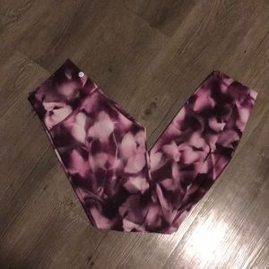 Lululemon wunder under pink tie dye leggings